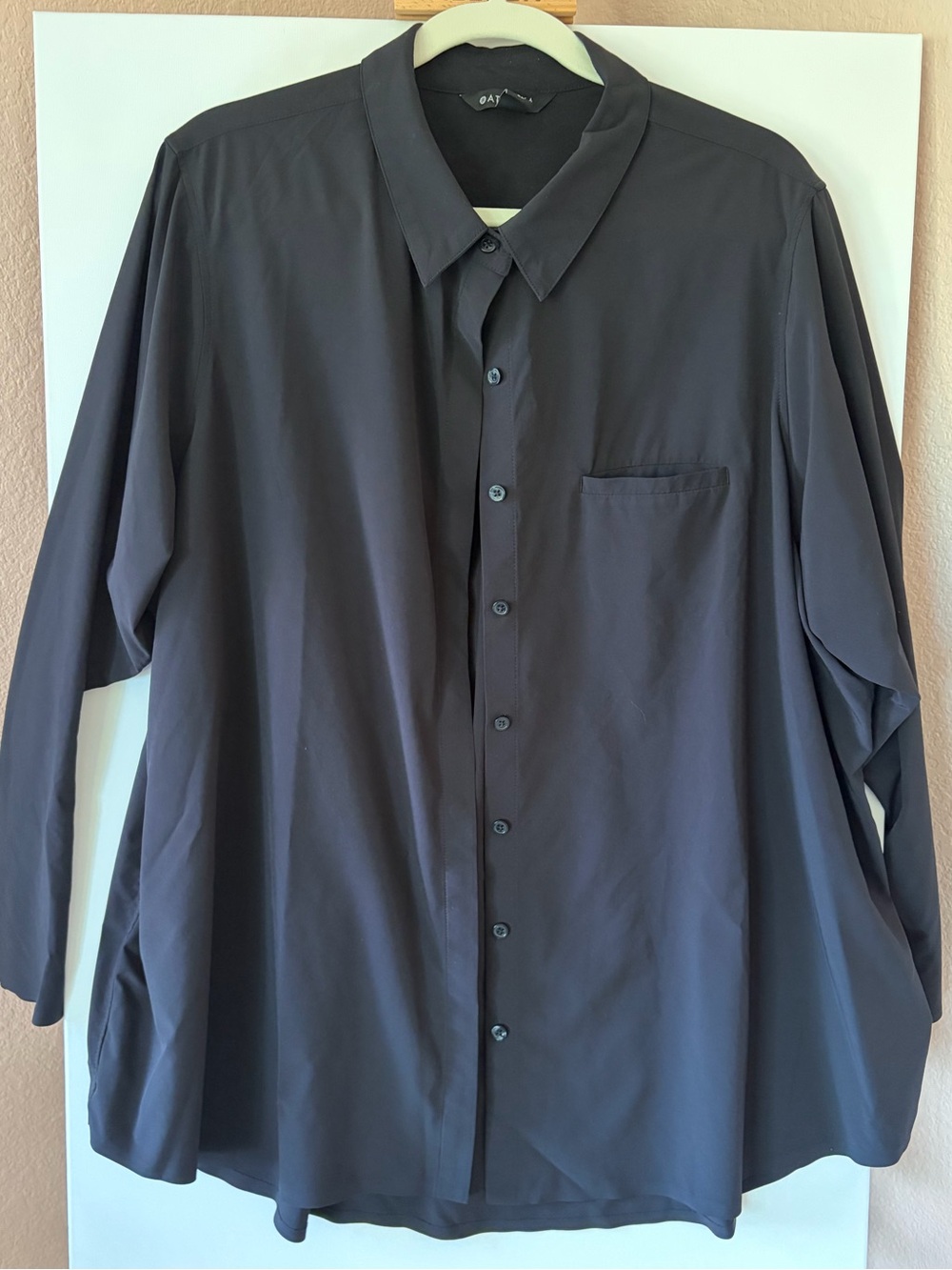 Athleta Urbanite 2.0 Button Down Shirt Womens 2X Black Travel Blouse Stretch
